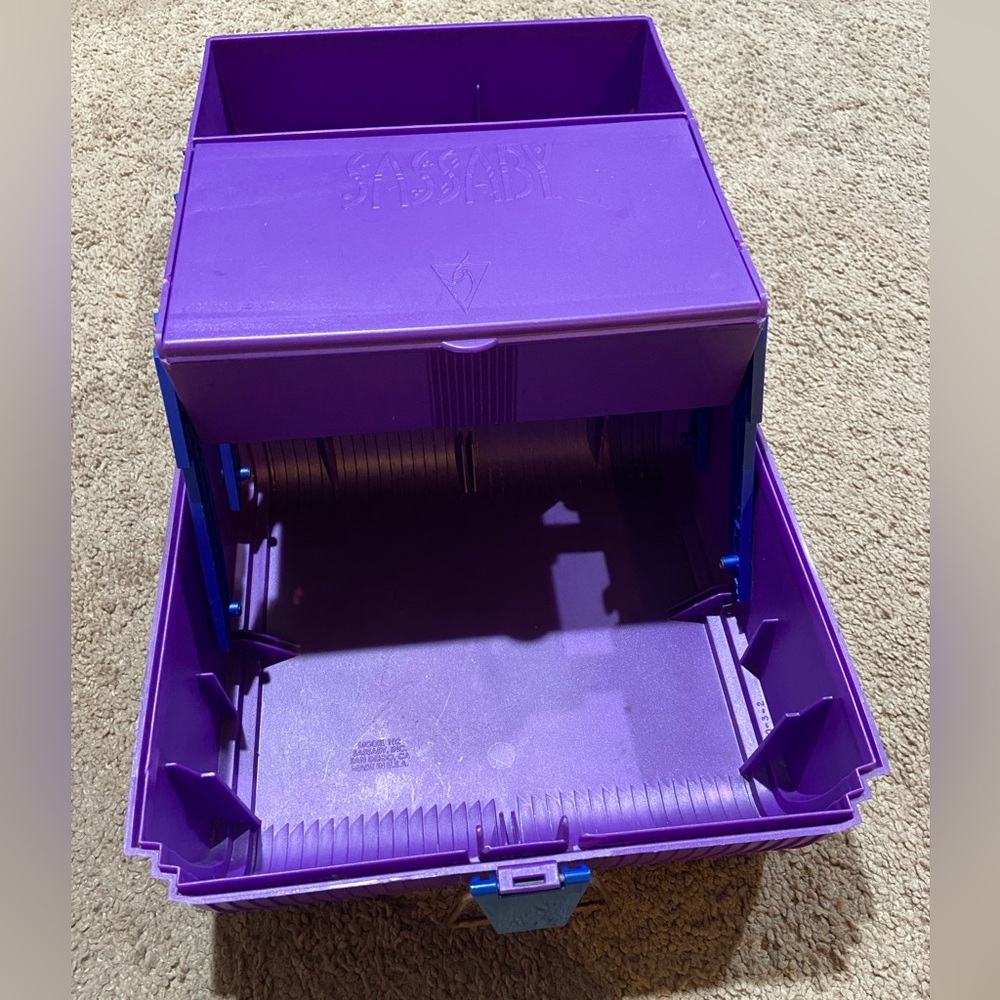 Vintage SASSABY MAKEUP CARRYING CASE Organizer Purple Model 102 Made In USA - Picture 10 of 15